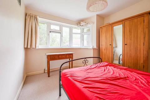Brantwood Close, Walthamstow, London, E17