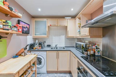 2 bedroom flat for sale, Stockwell Green, Stockwell, London, SW9