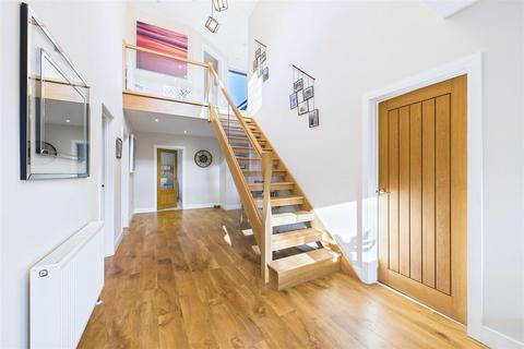5 bedroom detached house for sale, Prime Upper Clevedon location