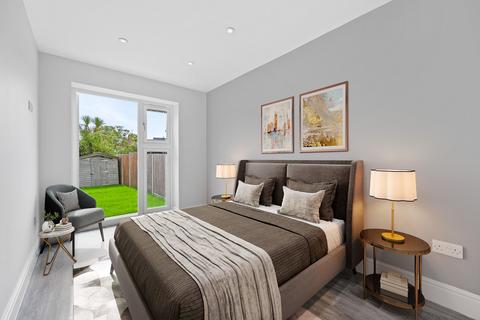 undefined, Stanley Avenue, Greenford, UB6