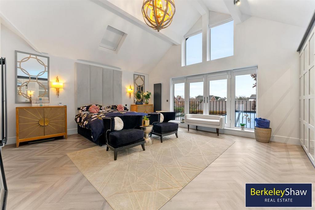 Principal Bedroom