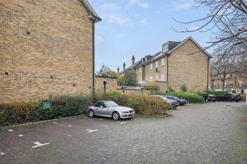1 bedroom flat to rent, Trinity Church Road, Barnes, London