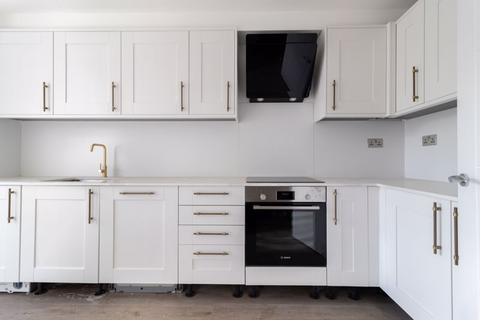 undefined, Mitchley Hill, South Croydon