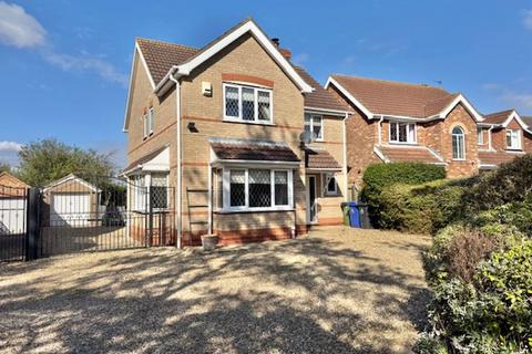 4 bedroom detached house for sale, ROSEMARY WAY, CLEETHORPES