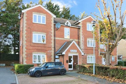 1 bedroom flat for sale, Maplin Park, Langley