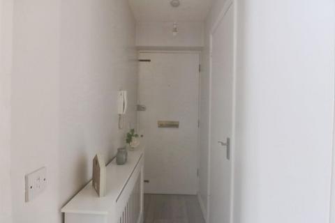 1 bedroom flat for sale, Maplin Park, Langley