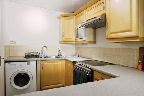 1 bedroom flat for sale, Maplin Park, Langley