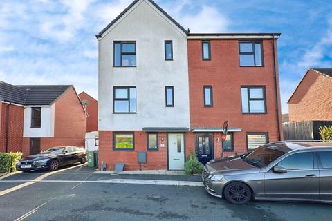 4 bedroom semi-detached house for sale, Oystercatcher Grove, Walsall, WS3 1DY