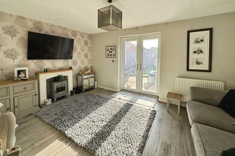 4 bedroom semi-detached house for sale, Oystercatcher Grove, Walsall, WS3 1DY
