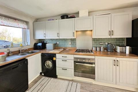 4 bedroom semi-detached house for sale, Oystercatcher Grove, Walsall, WS3 1DY