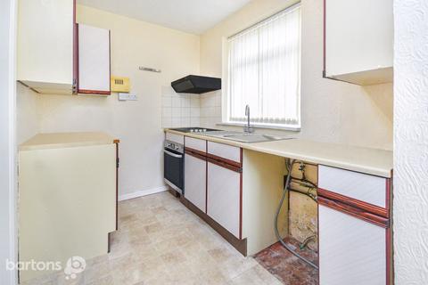 3 bedroom semi-detached house to rent, Richmond Park Avenue, Kimberworth