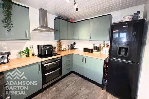 3 bedroom terraced house for sale, Mendip Close, Royton, OL2