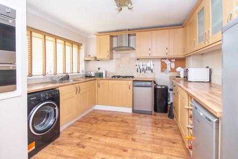 3 bedroom end of terrace house for sale, Calmore