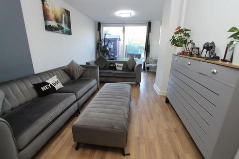 undefined, Commonside, Brierley Hill DY5