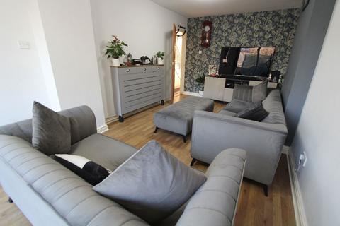 undefined, Commonside, Brierley Hill DY5