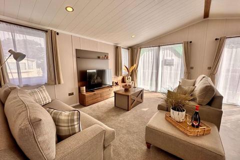 undefined, Hoburne, Blue Anchor