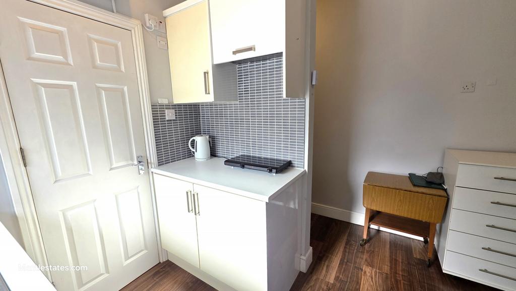 Kitchen area