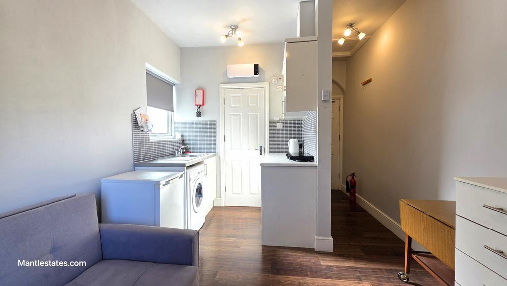 Kitchen area