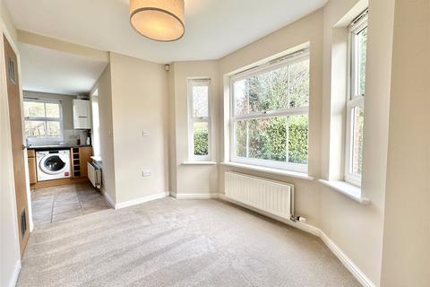 2 bedroom apartment for sale, Kentmere Road, Trafford WA15