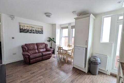 undefined, Mersham Road, Thornton Heath