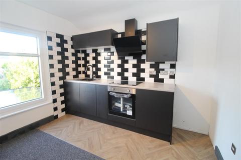 1 bedroom flat to rent, Llantrisant Street, Cardiff CF24