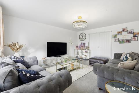 4 bedroom detached house for sale, Jefferson Way, Alresford, CO7