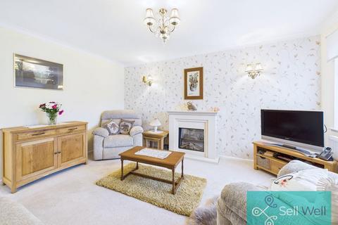 undefined, Chiltern Close, Manchester M28