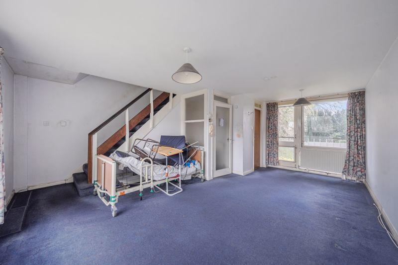 Wykeham Crescent, Oxford - View 2