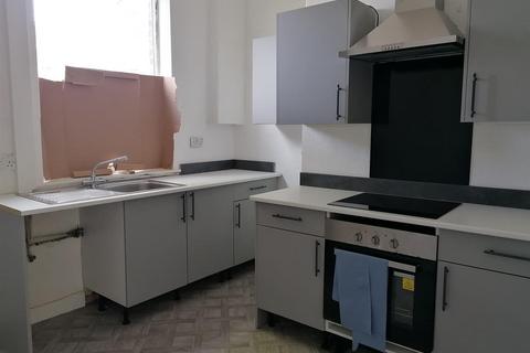 undefined, Travis Street, Shaw OL2