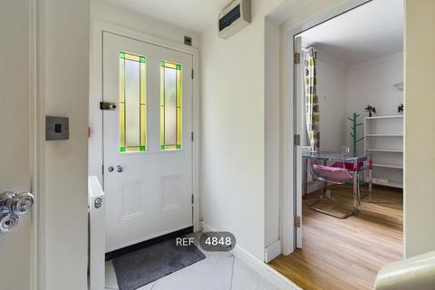 undefined, Pearson Park, HU5 2TG