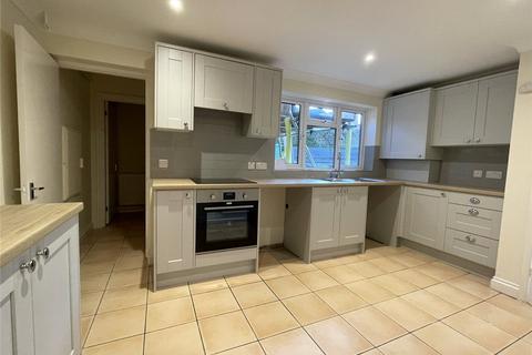 2 bedroom semi-detached house to rent, Castle Lane, Donnington, Newbury, RG14