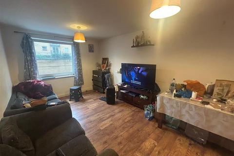 undefined, Hamlyn House, Feltham
