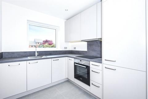 undefined, Longships Way, Reading, Berkshire, RG2