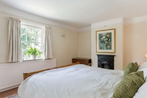 undefined, Turgis Green, Hook, RG27