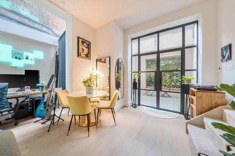 undefined, Gordon Road, London