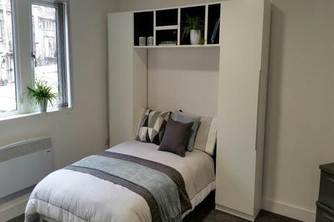 undefined, Manchester Road, Huddersfield HD1