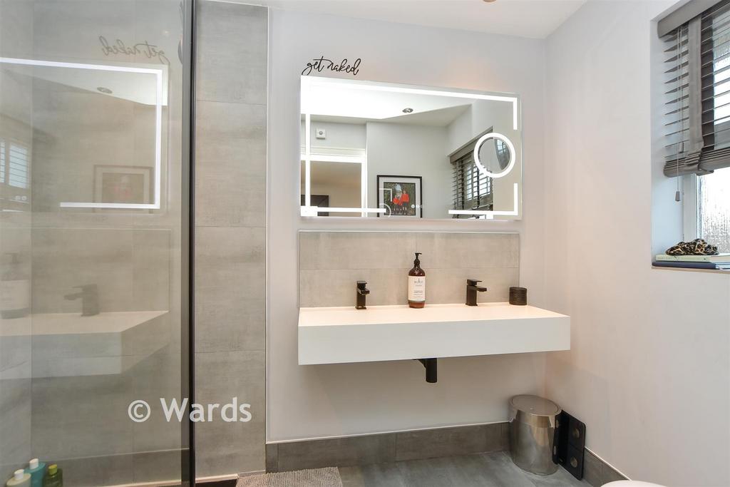 En-Suite Shower Room
