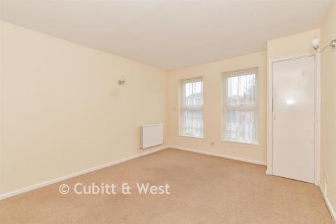 1 bedroom ground floor flat for sale, Lyon Street, Bognor Regis, West Sussex