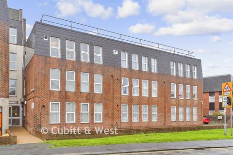1 bedroom ground floor flat for sale, Harfield Court, Bognor Regis PO21