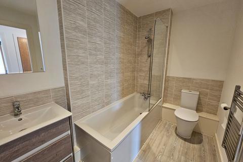 1 bedroom apartment to rent, Middlewood Plaza, Craven Street, M5