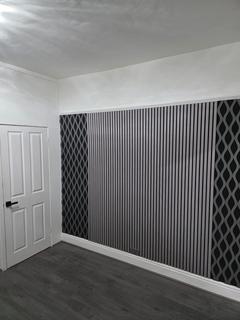 2 bedroom terraced house for sale, Stockport SK5
