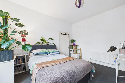 2 bedroom terraced house for sale, Gosforth Terrace, Gateshead, NE10