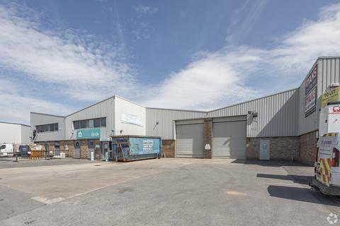 Showroom to rent, Old Mill Rd Portishead BS20 7BX