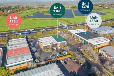 Warehouse to rent, Park Ave Almondsbury BS32 4RX