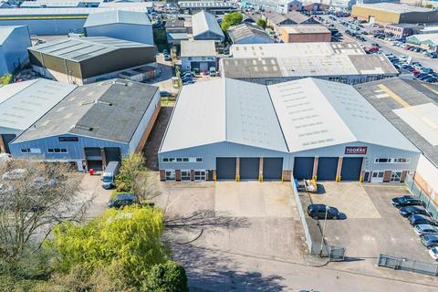 Warehouse to rent, The Runnings Cheltenham GL51 9PT