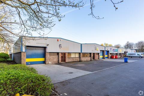 Warehouse to rent, West Town Rd Avonmouth BS11 9DE