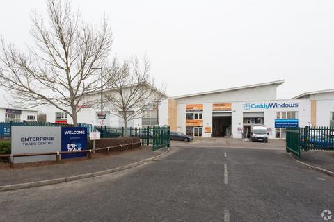 Showroom to rent, 11 Roman Farm Rd Bristol BS4 1UN