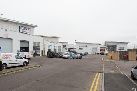 Showroom to rent, 11 Roman Farm Rd Bristol BS4 1UN
