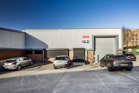 Showroom to rent, 2 Trafalgar Way Liverpool L6 1NA