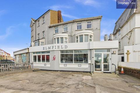 Hospitality for sale, 25 Clifton Dr Blackpool FY4 1NT